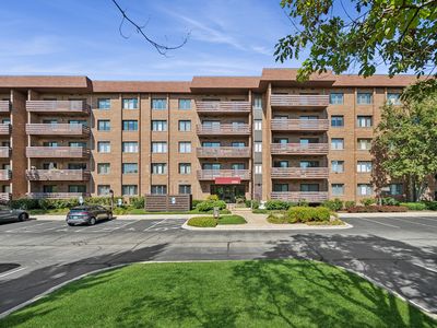 2000 Chestnut Ave APT 103, Glenview, IL, 60025