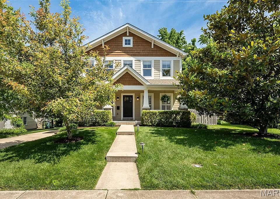 1st image of 233 W Jewel Ave