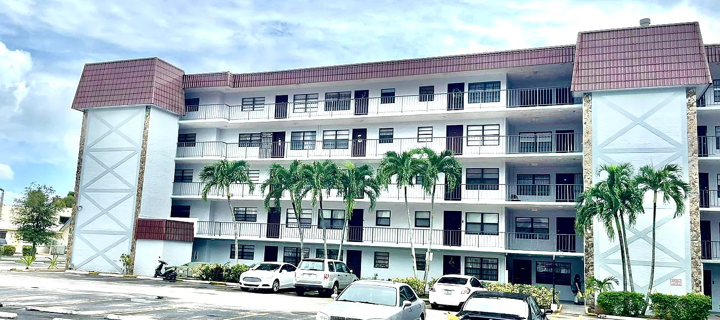 1 bed, 598 sqft, $1,700 — Photo 3