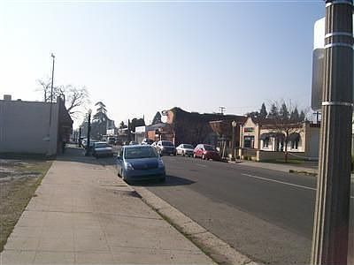 1st image of 1496 N Van Ness Ave