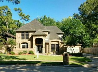 2707 Pine Cone Ln, Pearland, TX 77581