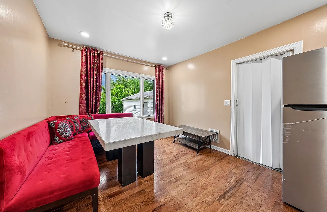 4 bed, 1412 sqft, $2,800 — Photo 3