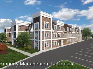 168 Fulton St #207, Farmingdale, NY 11735