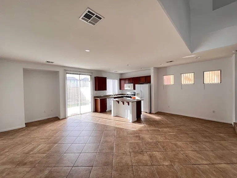 5473 Tinker Toy Ave — Photo 5