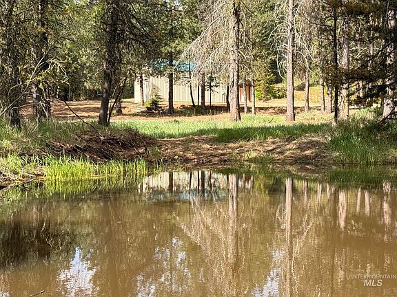 3rd image of 2 Timber Haven Pl