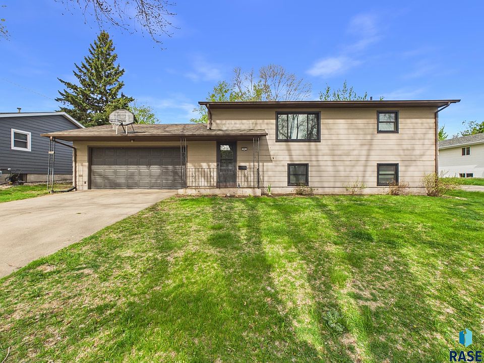 1st image of 701 S Rohl Dr