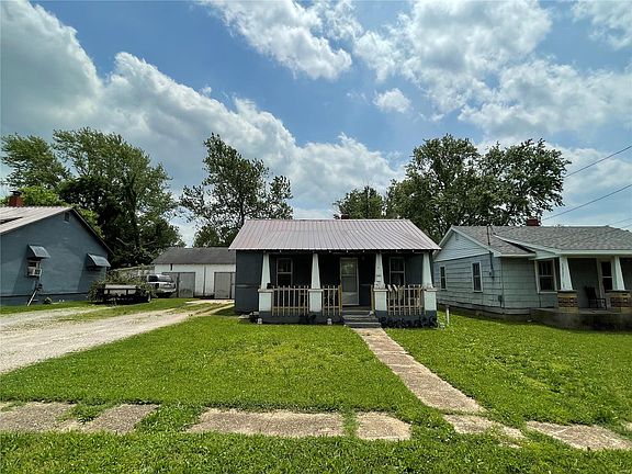 5th image of 758 Mizer St
