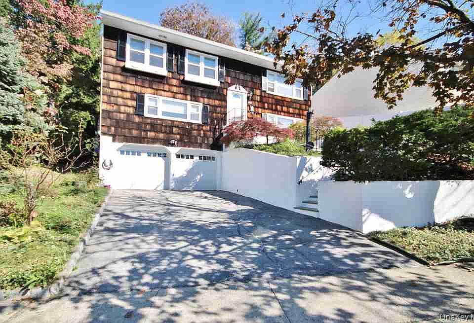1st image of 502 Bronxville Road