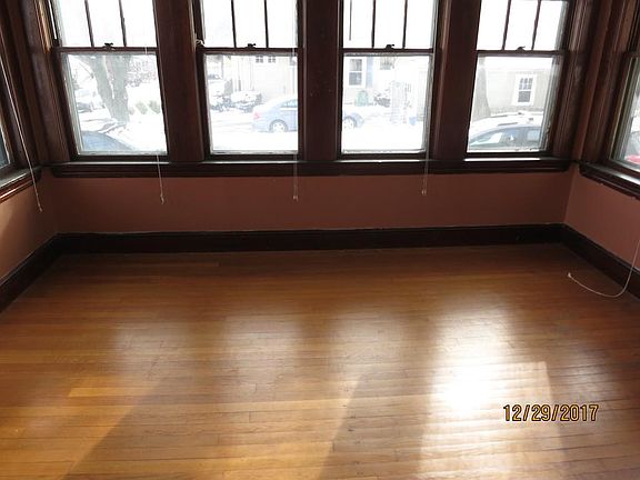 5th image of 22 Parker Hill Ave #1