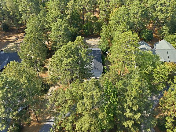 3rd image of 244 Firetree Lane