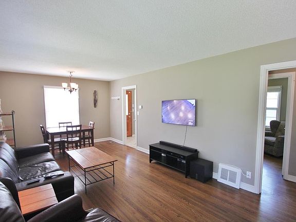 3rd image of 6344 1st Ave S