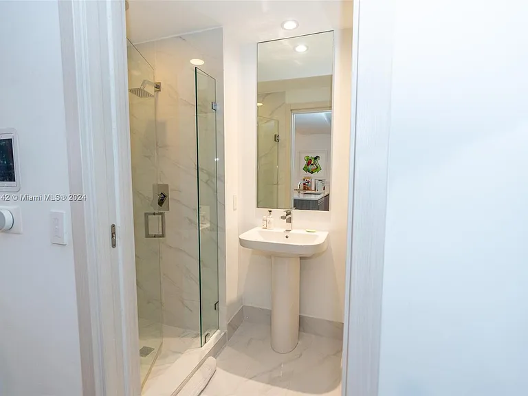 801 S Miami Ave #2107 — Photo 10
