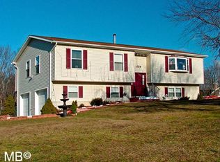 437 Prosperous Valley Rd, Middletown, NY 10940