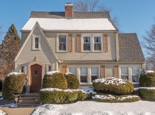 131 Hartford Ter, Springfield, MA 01118