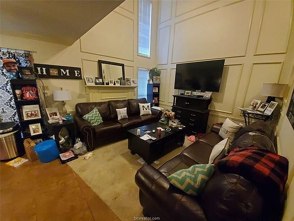 3rd image of 2508 Cross Timbers Dr