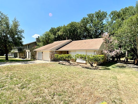 3rd image of 2507 Shiloh Dr