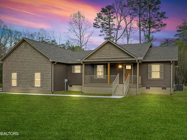 28 Mountain Ash Dr, Monterey, TN 38574