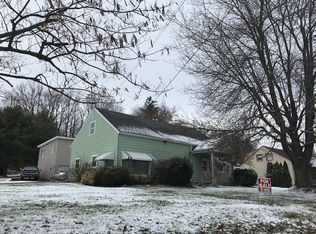 225 N Ridge Rd, Reinholds, PA 17569