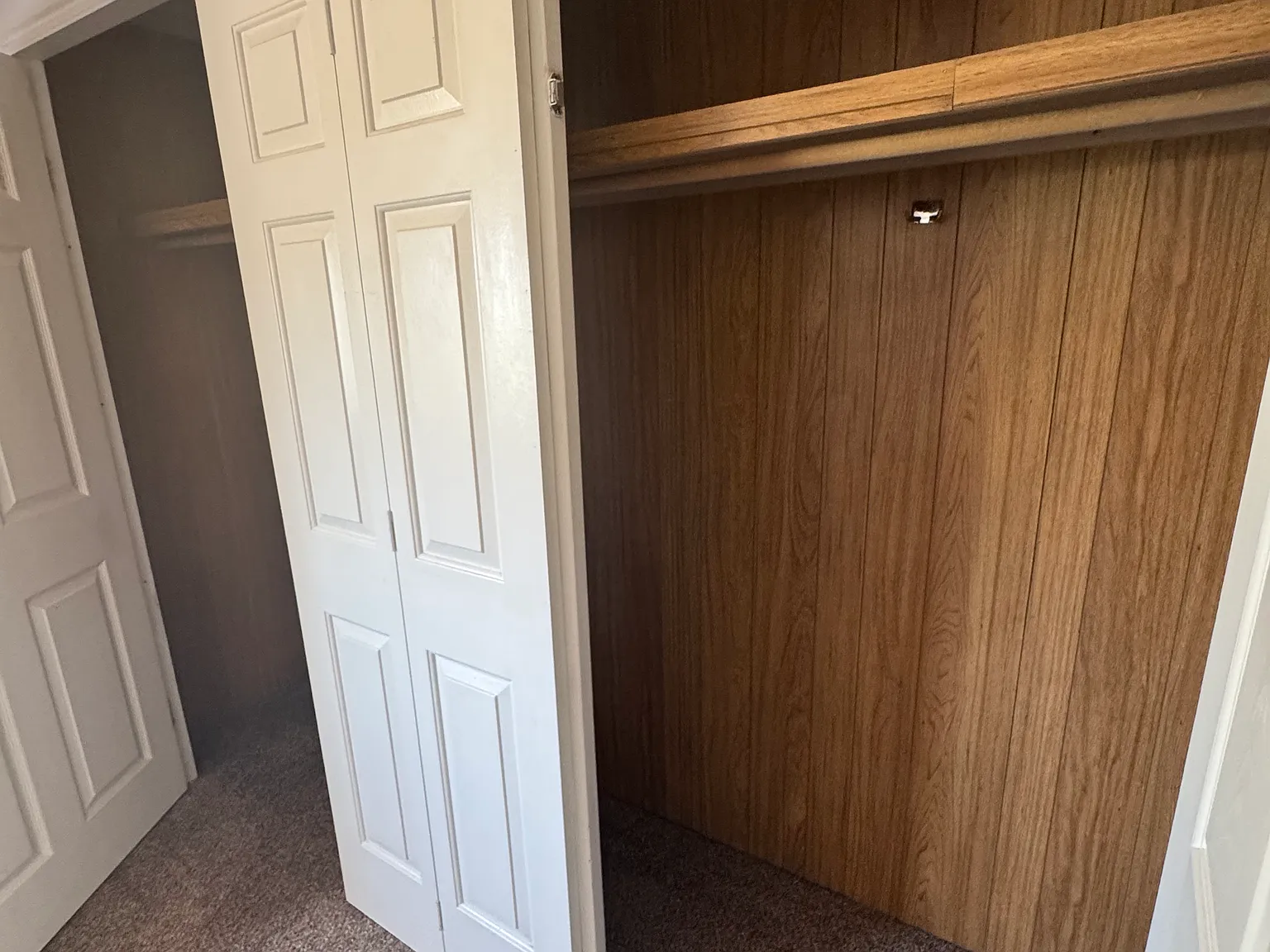 2 bed, 940 sqft, $1,600 — Photo 2