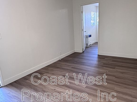 4th image of 3539 Roosevelt St APT H