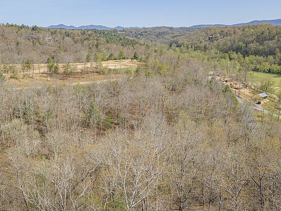 2nd image of 153 Hickory Way