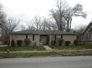 509 SE Douglas St, Lees Summit, MO 64063
