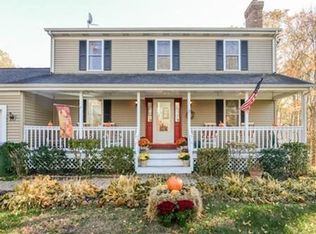 7 Cedar St, Rehoboth, MA 02769
