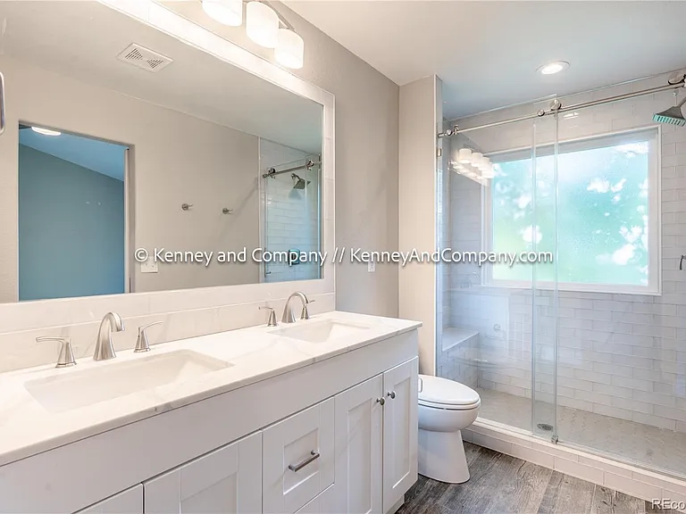 875 S Lindsey St — Photo 25