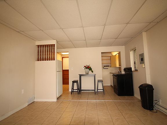 5th image of 1079 W Magnolia St #B