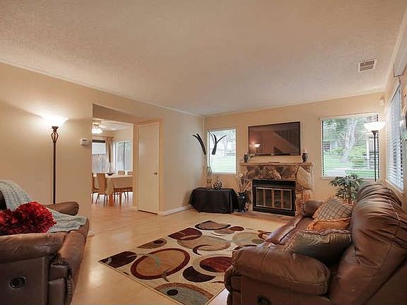 4th image of 3522 Ivalynn Cir