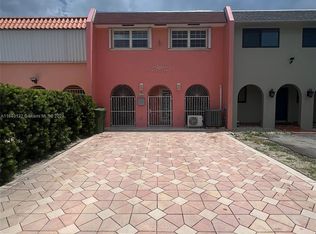7151 W 2nd Ct, Hialeah, FL 33014
