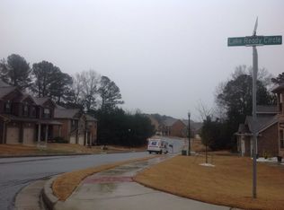 907 Lake Reddy Cir, Grayson, GA 30017