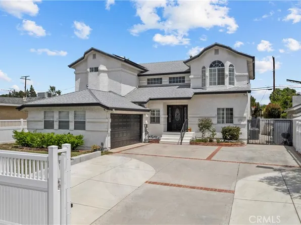 10206 Gothic Ave, North Hills, CA 91343