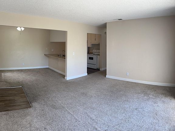 2nd image of 5048 Date Ave APT 7