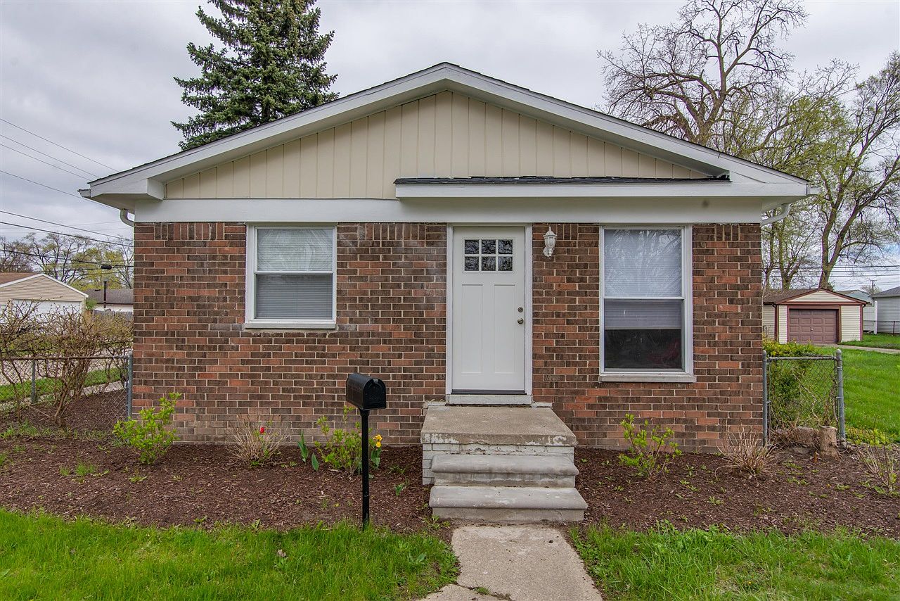 27138 Alger Blvd, Madison Heights, MI 48071 MLS 70402677 Zillow