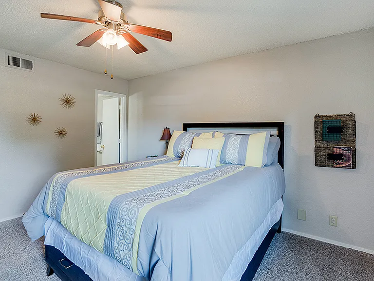 Two Bedroom A - 2 Bed / 2 Bath - 950 Sq.Ft.