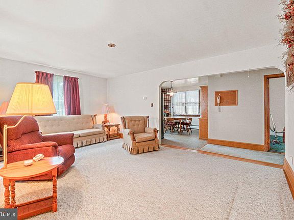 5th image of 21119 Ridge Rd