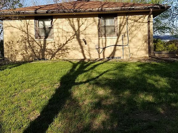 5th image of 12200 N 112th St