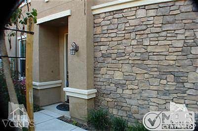 2nd image of 3804 Bridgeview Ln #5