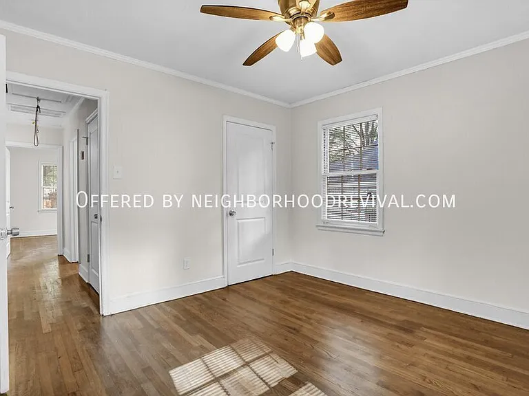 1092 Minor St — Photo 2