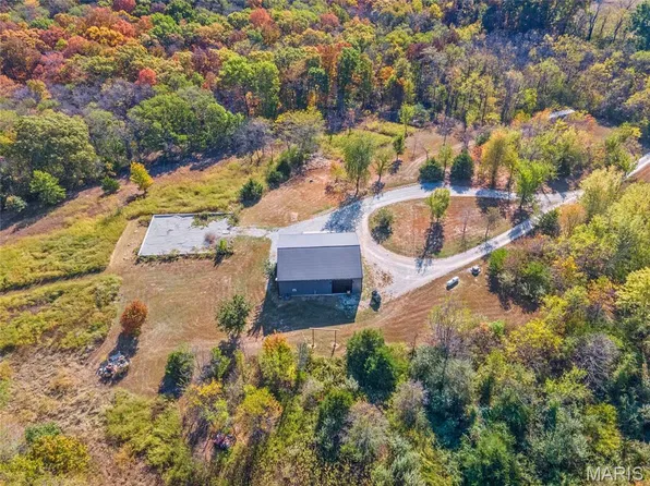 2 Whitetail Ridge Rd, Eolia, MO 63344