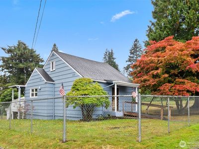 720 Washington Avenue, Raymond, WA, 98577
