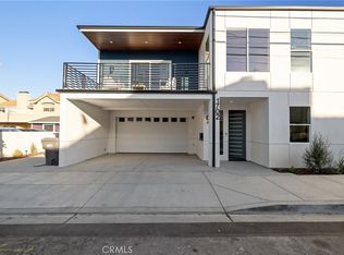 1702 Perkins Ln, Redondo Beach, CA 90278
