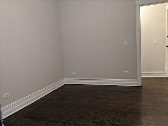 4th image of 1952 N Humboldt Blvd #105
