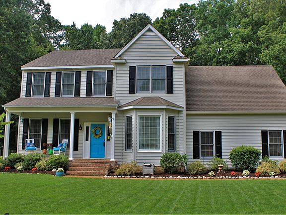 2nd image of 311 Treis Trl