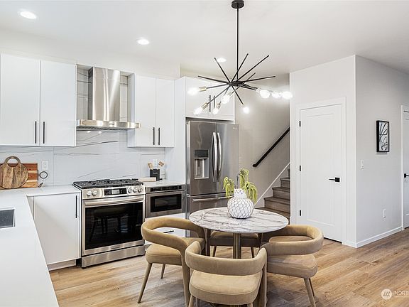 4th image of 822 NW 51st Street #A