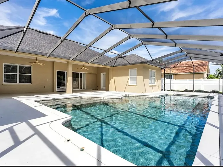 143 Shannon Oaks Dr — Photo 13