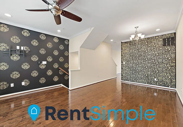 15375 Rosemont Manor Dr — Photo 10