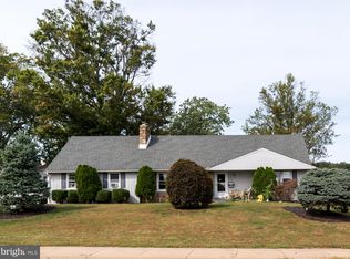 1118 N 5th St, Perkasie, PA 18944