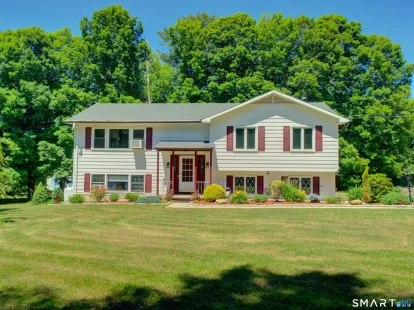 (undisclosed Address), Mansfield, CT 06268